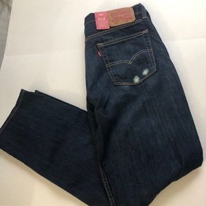 MENS STRAIGHT LEG LEVI JEANS